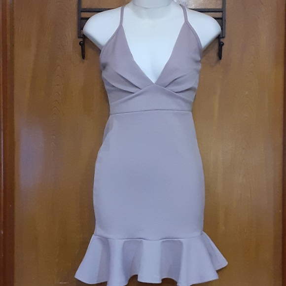 PrettyLittleThing Dresses & Skirts - Pretty Little Thing Dress